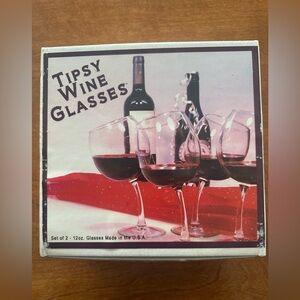 Tipsy Wine Glasses Set
